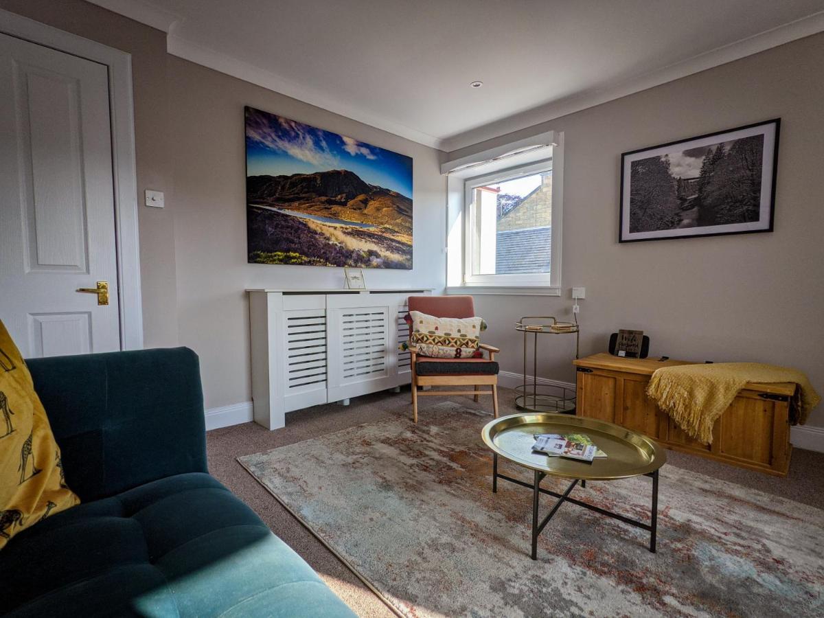 Beautiful Spacious Central Flat, พิทลอครี ภายนอก รูปภาพ