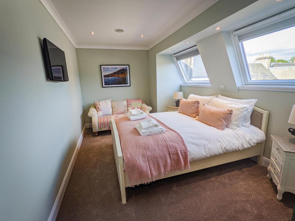 Beautiful Spacious Central Flat, พิทลอครี ภายนอก รูปภาพ